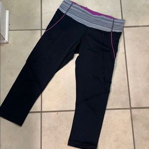 Lululemon crops